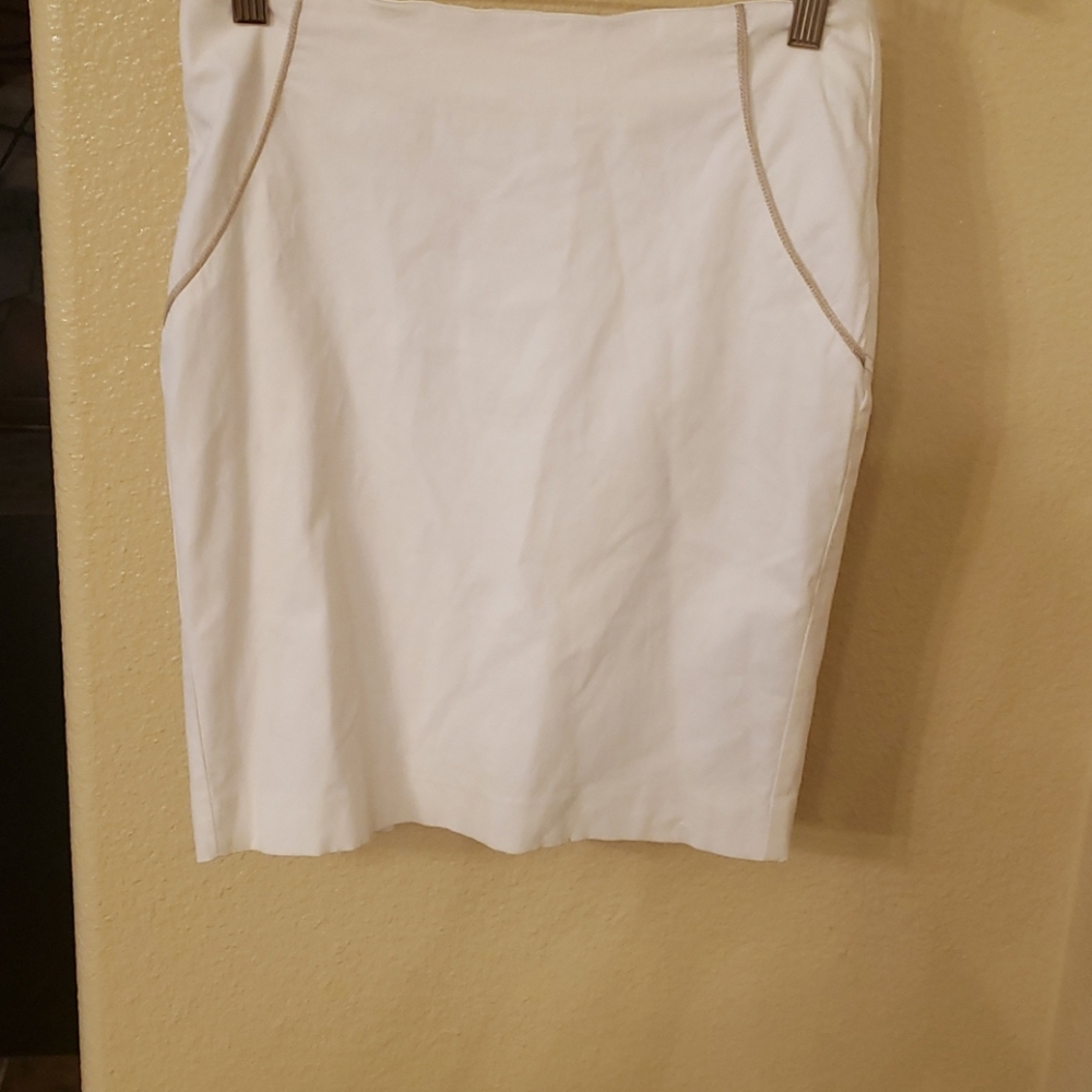 Bebe Skirt